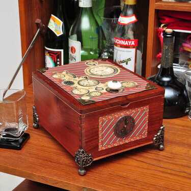 A Proper Gentleman Cigar Box