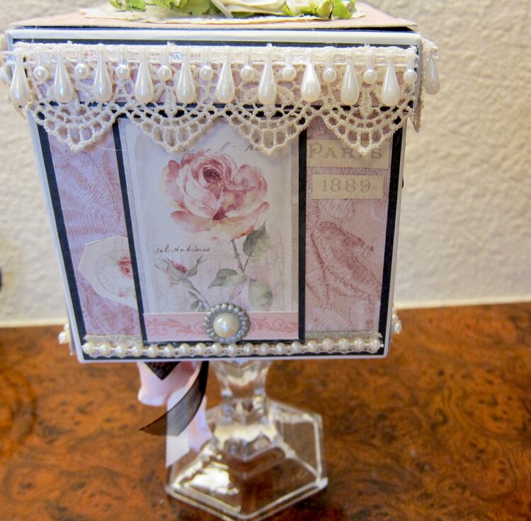 Victorian Ladies Centerpiece