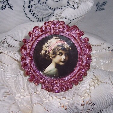 Little Victorian Beauty**Altered Frame