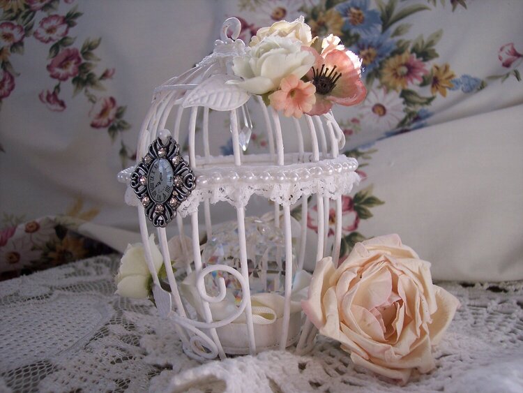 Shabby Chic**Altered Mini Bird Cage**View 2