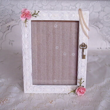 Shabby Chic**Altered Photo Frame