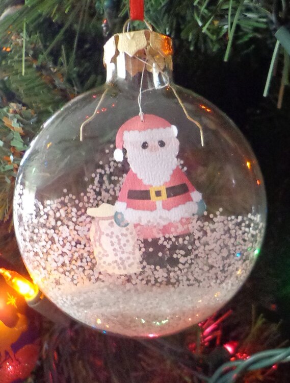 Santa in ornament