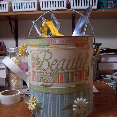 Gardening Paint Can