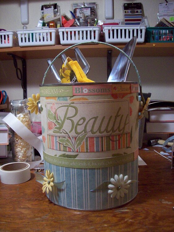 Gardening Paint Can