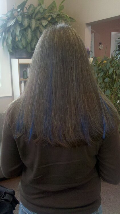 Yes I have blue hair!