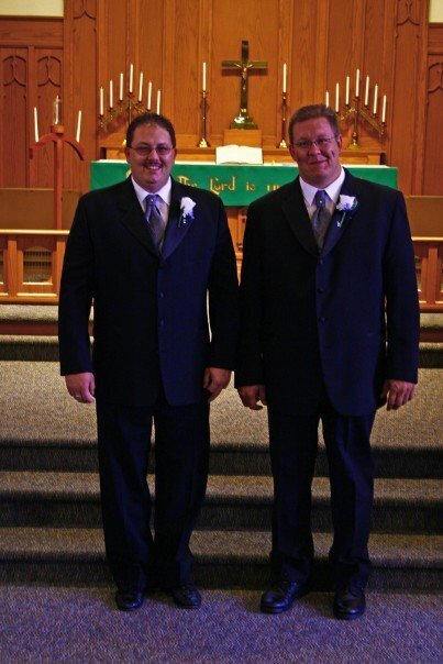 groom and best man (brother) could they look more stiff?