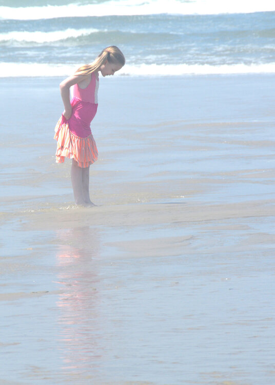 beach girl filtered photo fun #10