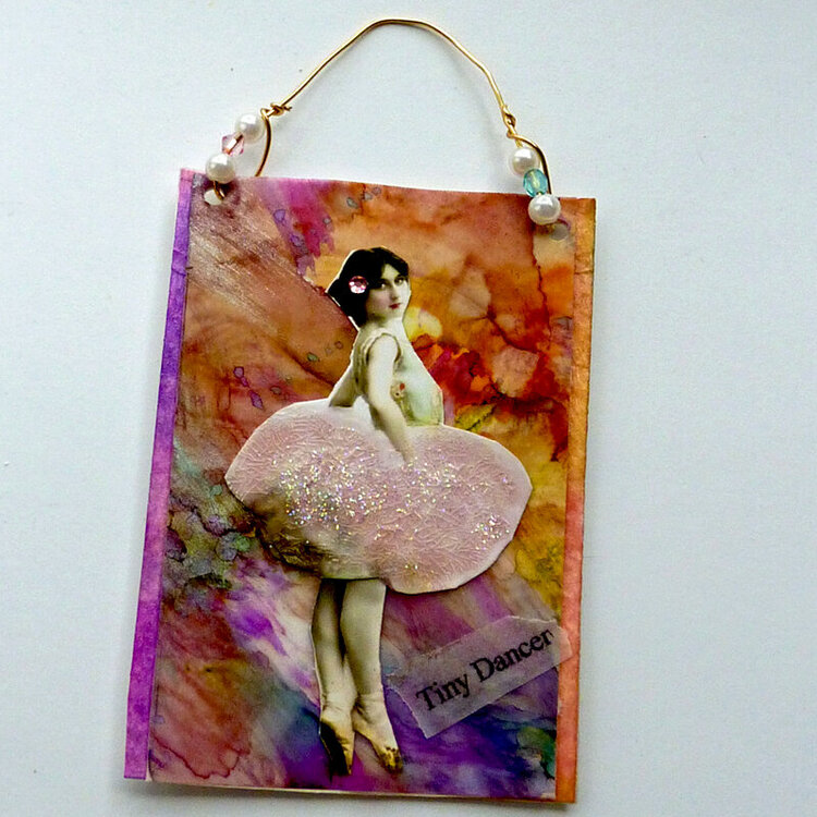 hanging art card Parisian ballerina