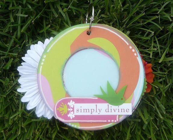 Simply Divine mini album/Gift