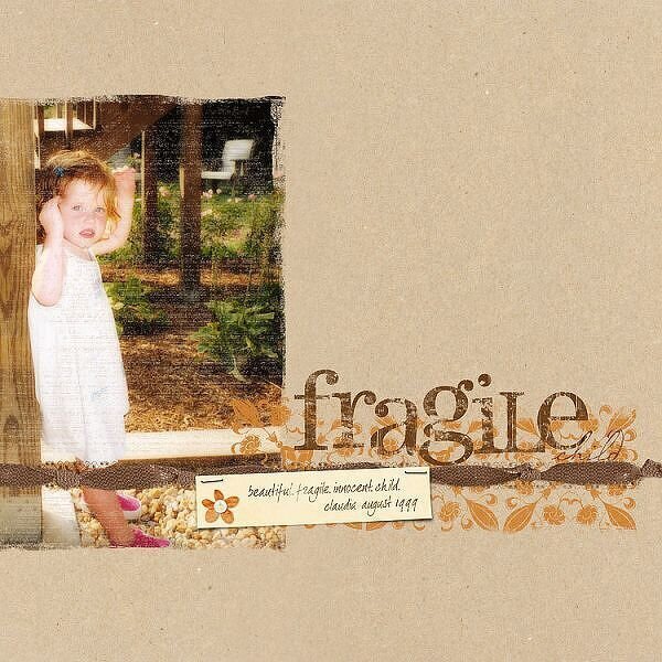 &lt; fragile &gt;