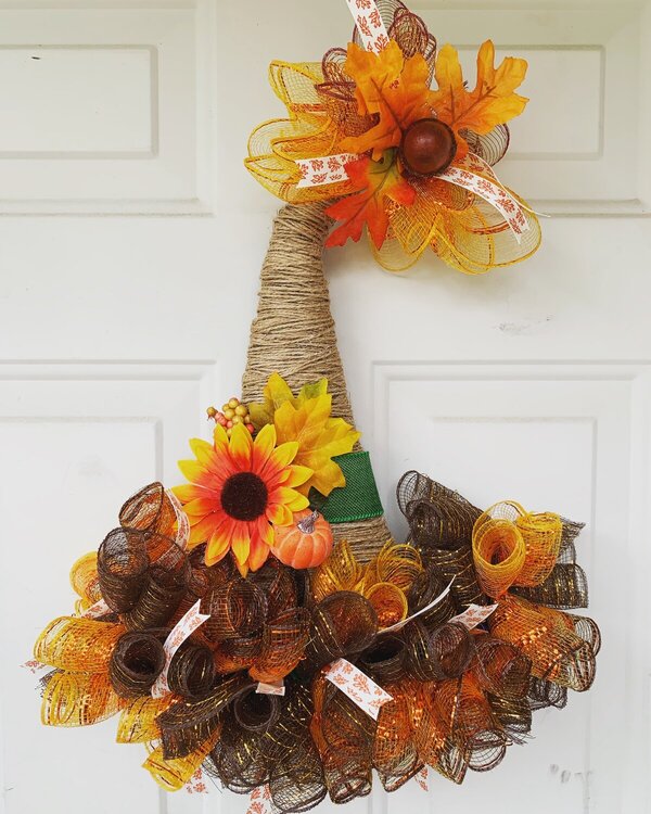 Scarecrow Hat door hanger