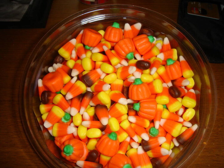 Candy Corn 4 points
