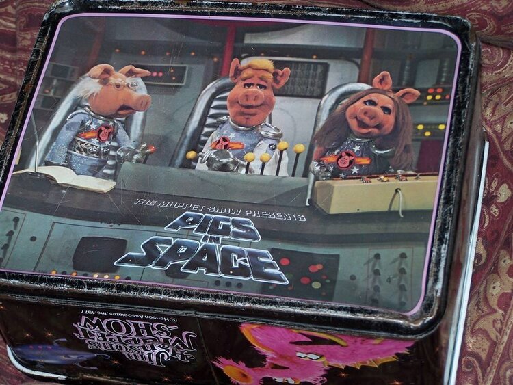 My Pigs In Space lunchbox +4
