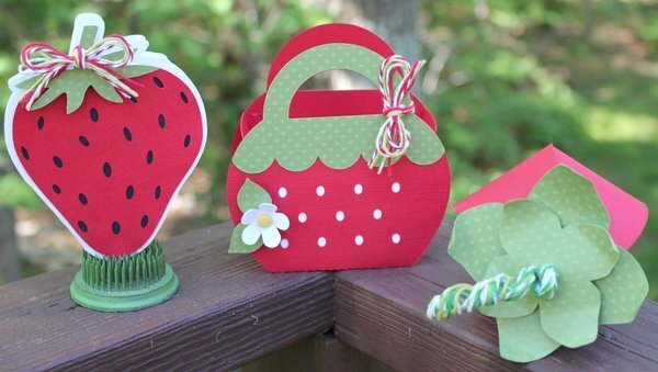 Strawberry birthday gift set