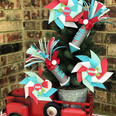 Patriotic Pinwheels &amp; Firecrackers