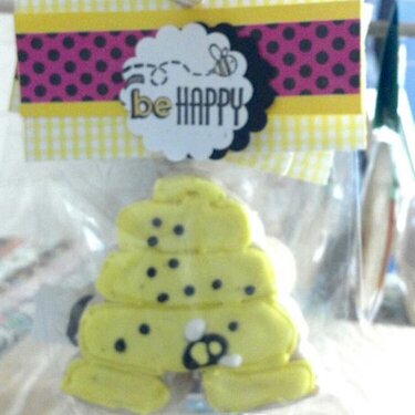 Bee Happy Cookie Packaging