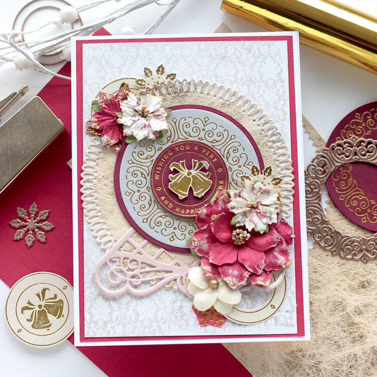 Filigree Glimmer Wreath card- Amazing Paper Grace