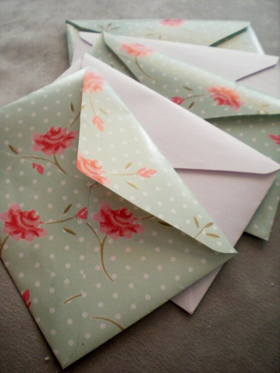 Roses envelopes