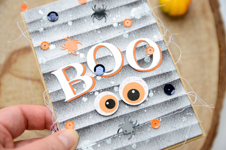 Spooky eyes cards