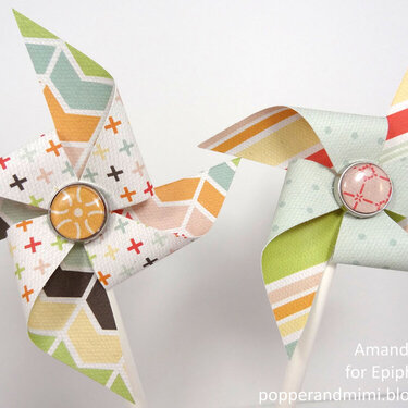 Pinwheel cupcake toppers