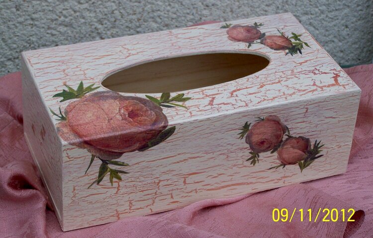 Bote de mouchoirs &quot;antique roses&quot;