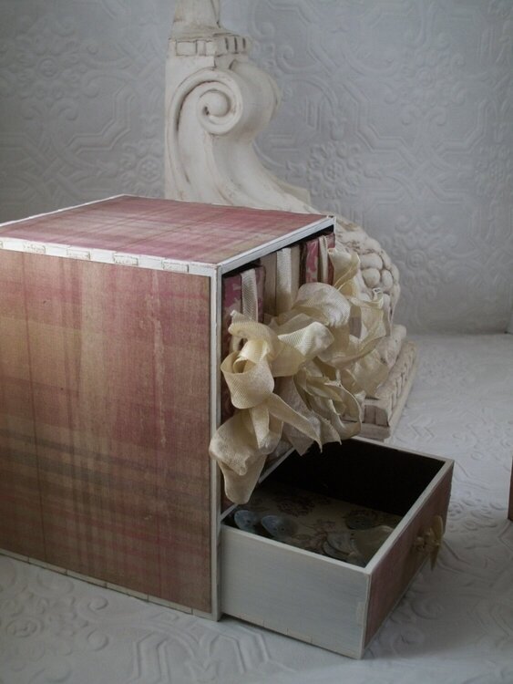Side view of Mini album holder from Gina&#039;s Designs