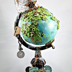 Queen of the World Globe for Art Venture