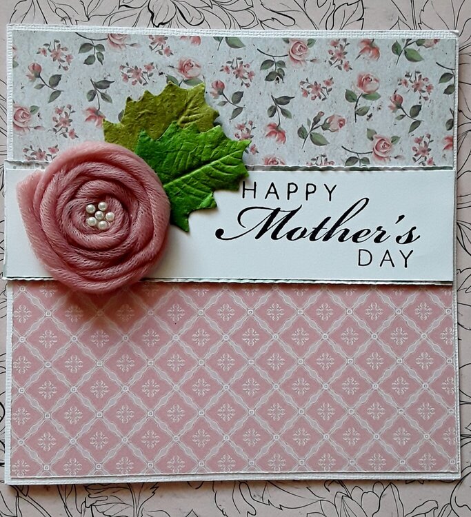 Tulle Flower Mom Card