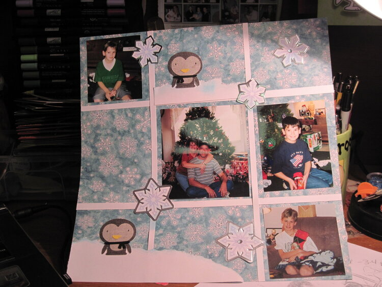 Christmas tic tac toe layout, Scraplift the person before you Challenge