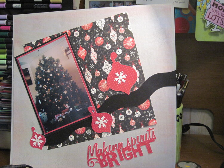 Christmas layout for Scrap the Person before you challenge