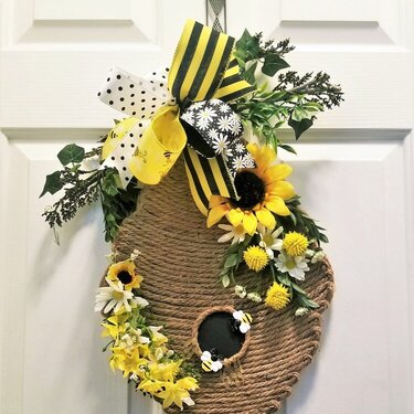 Honey Bee Hive Door Hanger