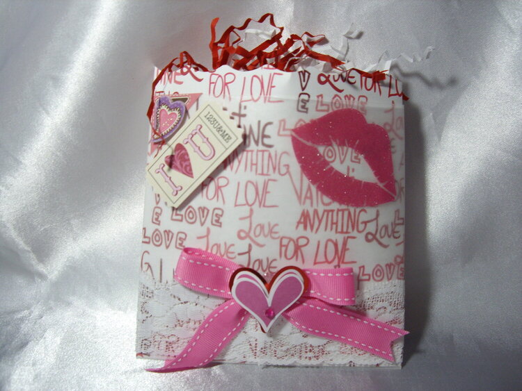 Valentine Goody Bag, so much fun to make.  1 of 2 views