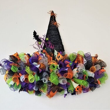 Hocus Pocus Deco Mesh Witch Hat Wreath