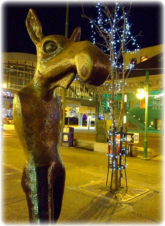 Nov 30 ~ Moose Sculpture