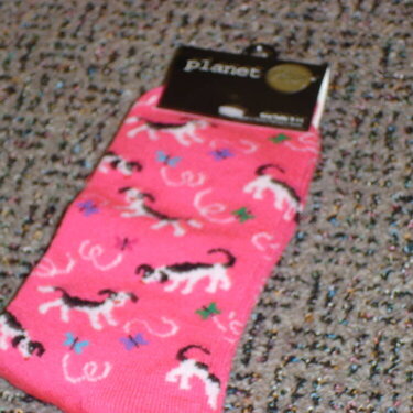 3. colored socks 5 pts