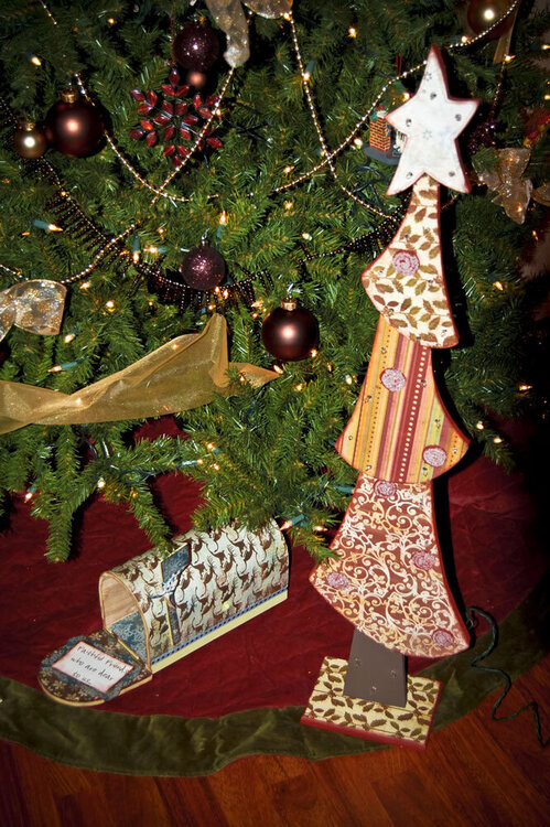 Altered Wooden Christmas Tree &amp; Mailbox