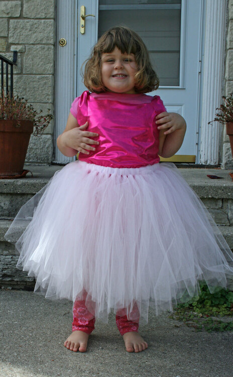 The very &quot;fluffy&quot; princess dress