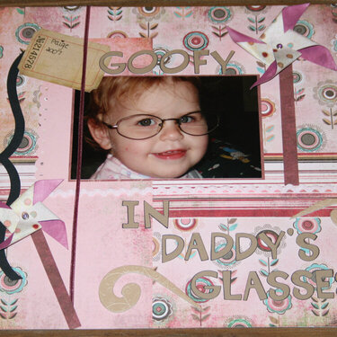 Goofy in Daddy&#039;s glasses