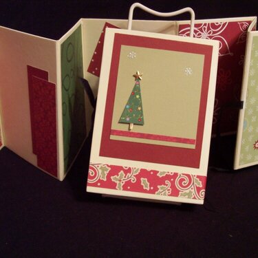 Christmas Picture Box  (According board book inside)
