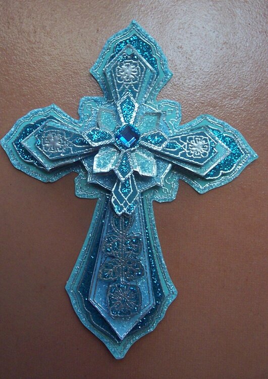 Holly Berry House Stamp - Celtic Cross