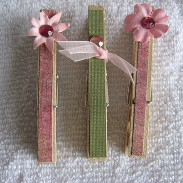 Altered clothespins for mom&#039;s altered desk organizer