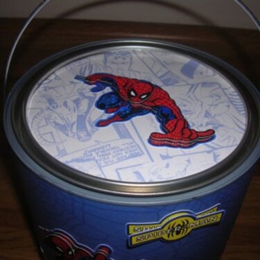 Spiderman altered paint can - lid