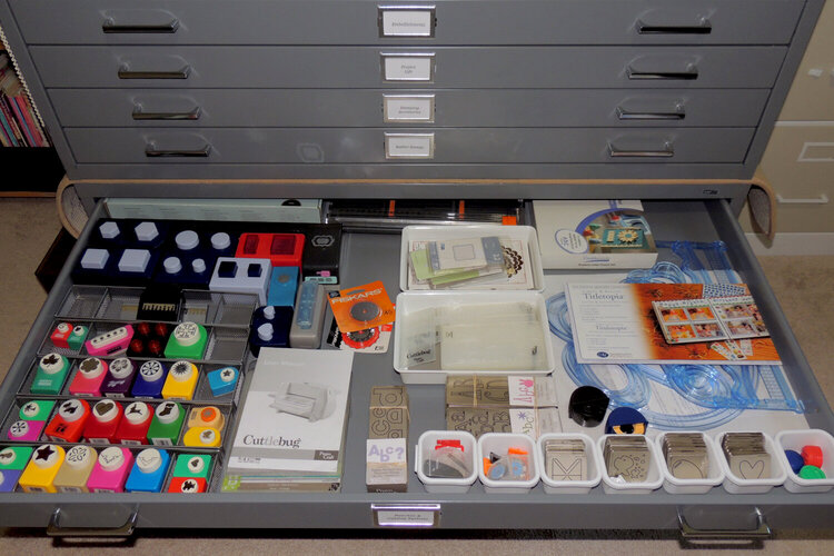Drawer 6 - flatfiles - paper punches, dies, cutting systems