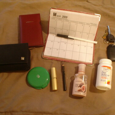 Mini Challenge #3-What is in my purse?