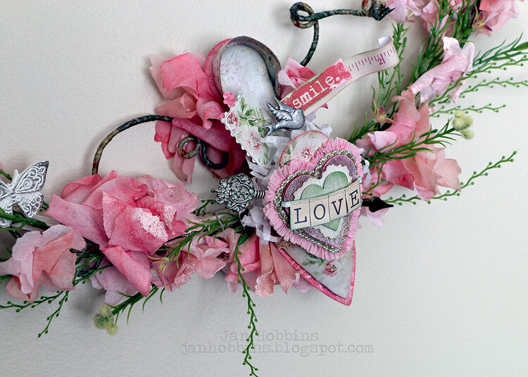 Valentine&#039;s Day Wreath