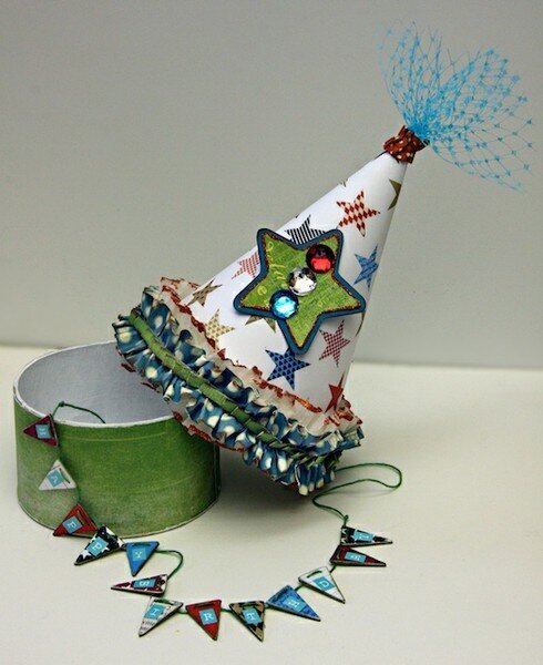 *LBD Kit Club* - Birthday Hat Gift Box