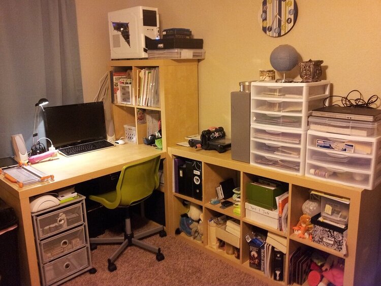 This was my old scrap corner of the office at the old house...