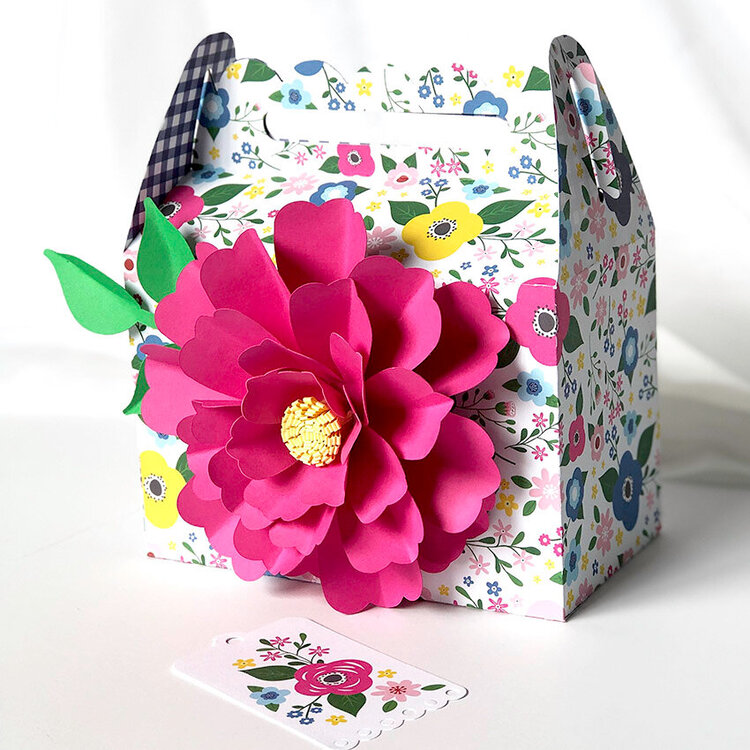 I Love Summer Gable Box with Paper Flower