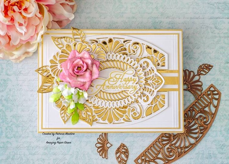 Amazing Paper Grace Fan Flower Transom Card