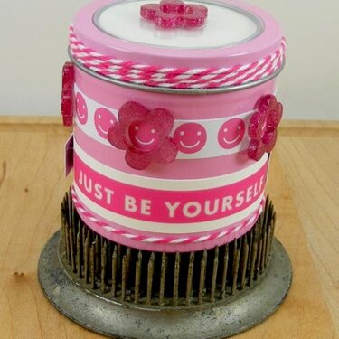 Just Be Yourself mini tin by Beverly Sizemore